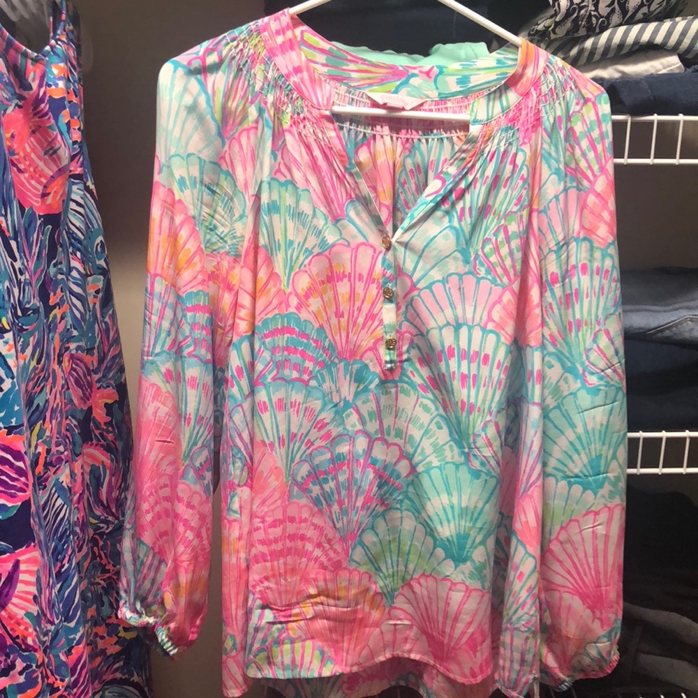 Lilly Pulitzer Size Medium Oh Shello Elsa blouse